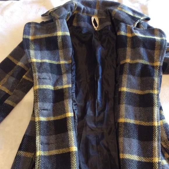 Pea coat - Picture 5 of 6